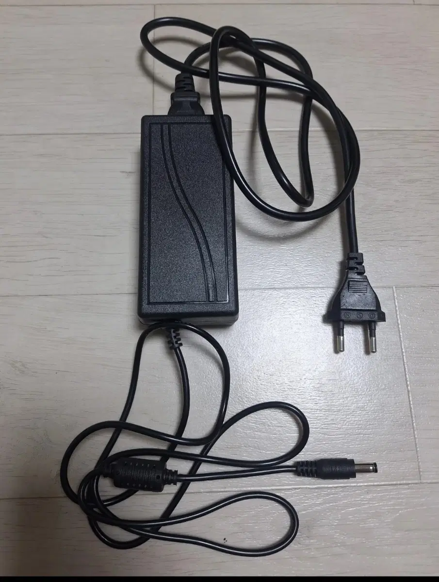 전기 충전기 어댑터 인터넷 CCTV.보안감시 48V2A POE 인젝터 lP 카메라 전화용  팜