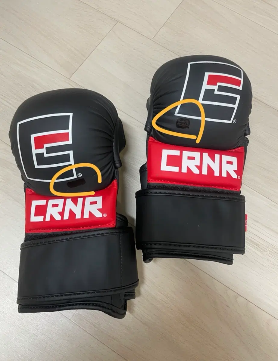 컴뱃코너 L/XL 블랙 mma글러브