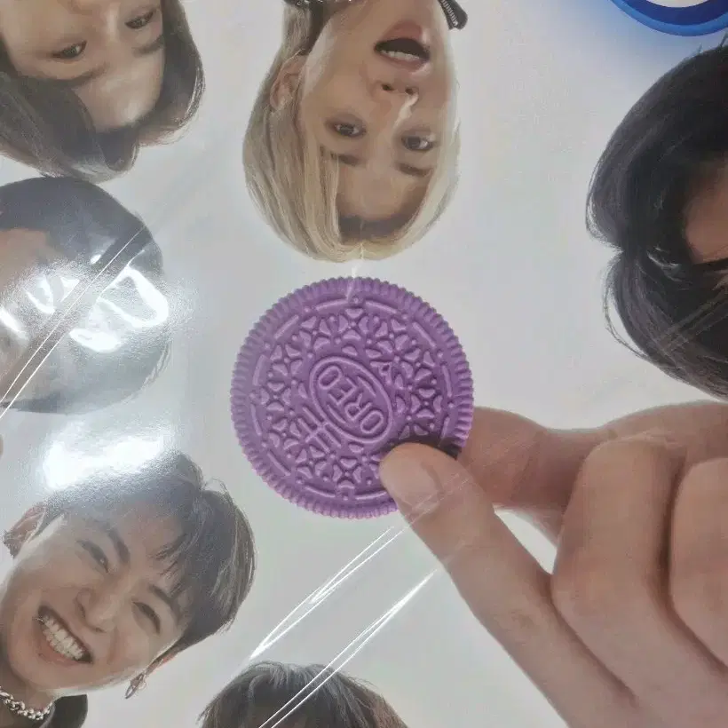 판매))택포  오레오 BTS 방탄소년단 오레오 콜라보 포스터 B 가로