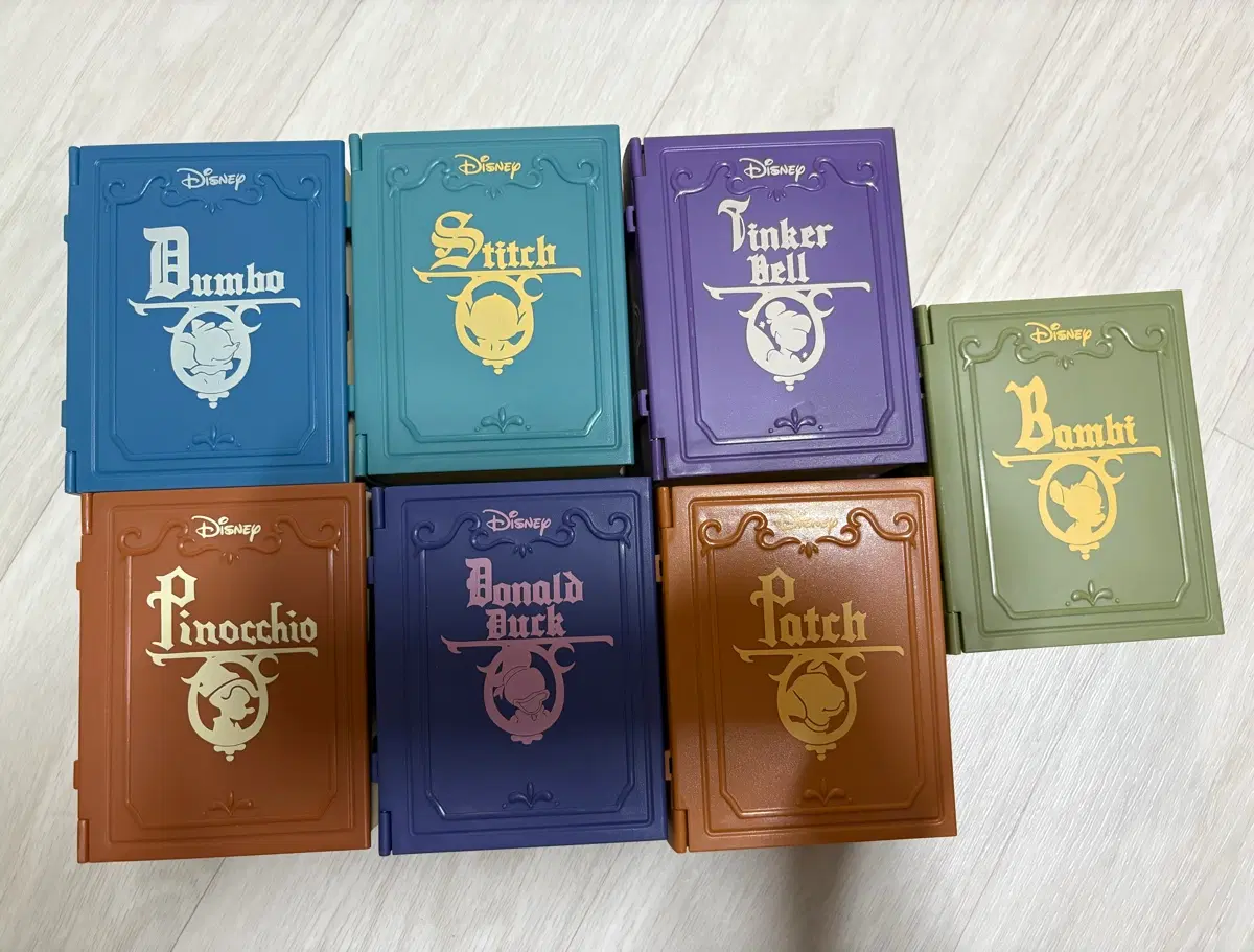 팝마트 디즈니 100주년 클래식 동화시리즈 일괄 판매합니다.
