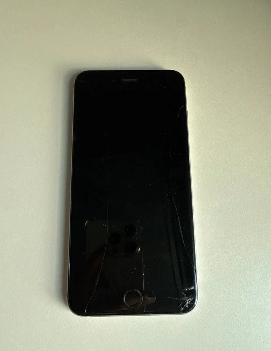 아이폰 6S 플러스 64GB