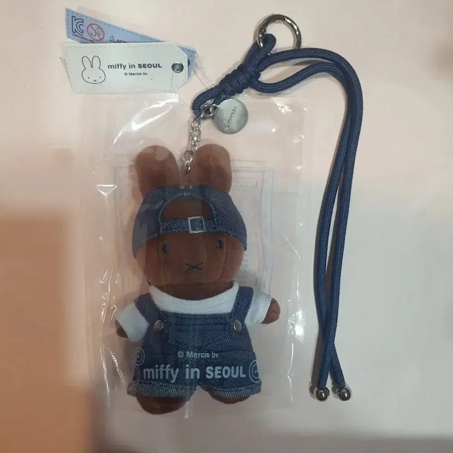 미피 서울 성수 한정 데님 멜라니 인형 키링 새상품