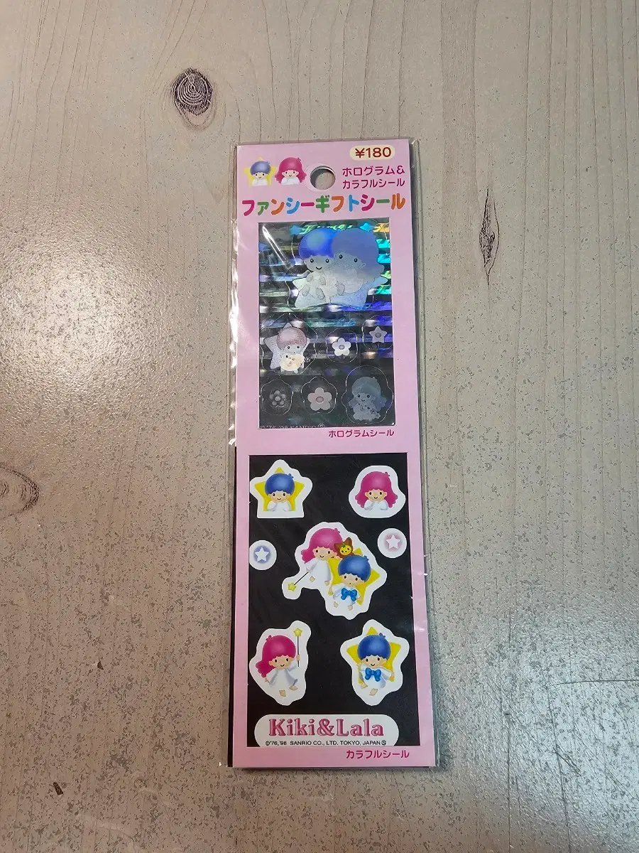 고전문구 일본 정품 ] 다꾸 / 산리오 키키라라 홀로그램 씰스티커