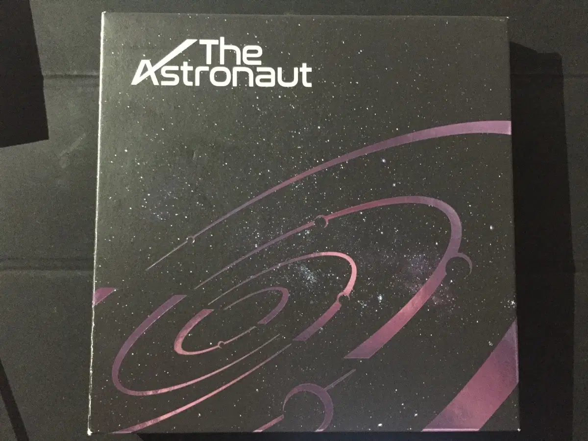 방탄 진 The Astronaut 앨범