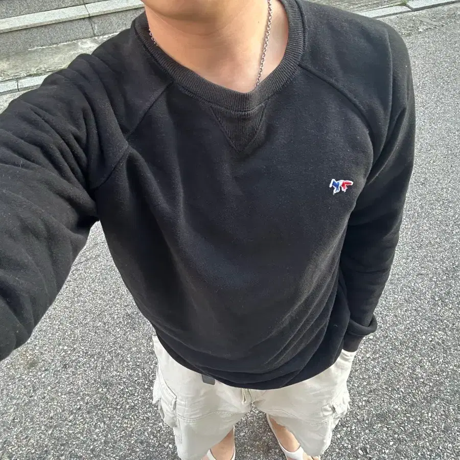 메종키츠네 맨투맨 기모