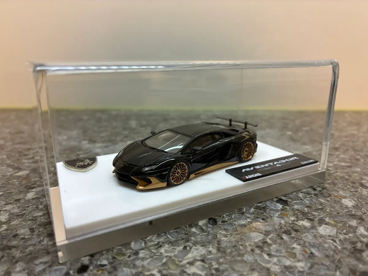 1:64 람보르기니아벤타도르 sv [tardis]