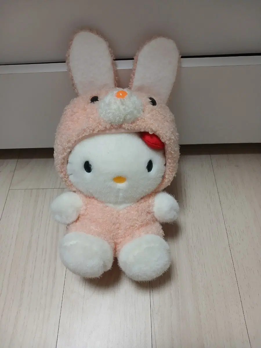 고전 키티 인형 토끼 뽀실 옷벗키