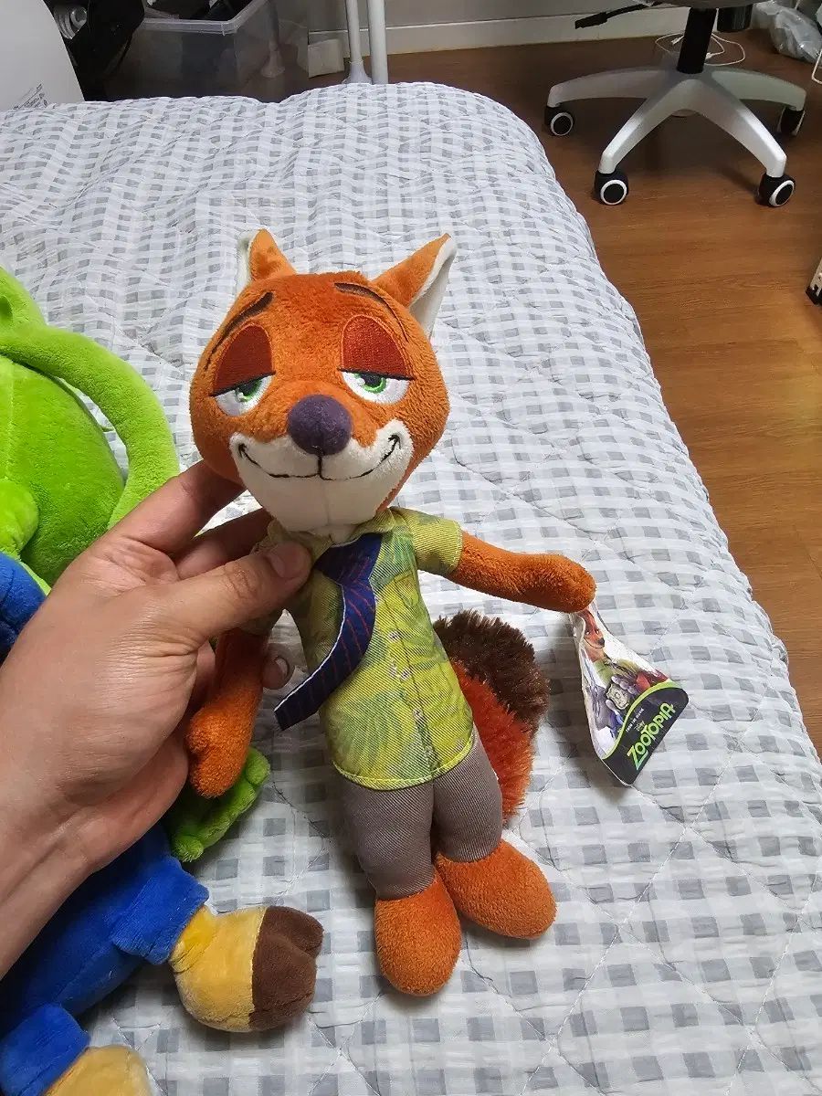 주토피아 닉 와일드 인형