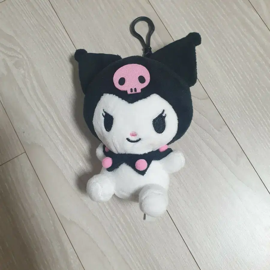 산리오 쿠로미 인형 키링