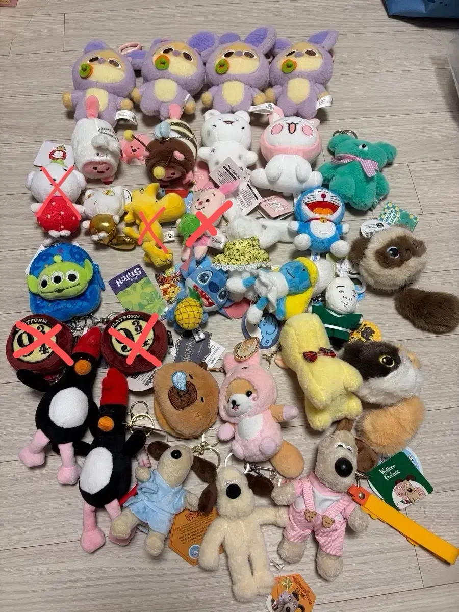 각종 키링 인형 처분(피글렛 도라에몽 그로밋 잔망루피 스티치 등)