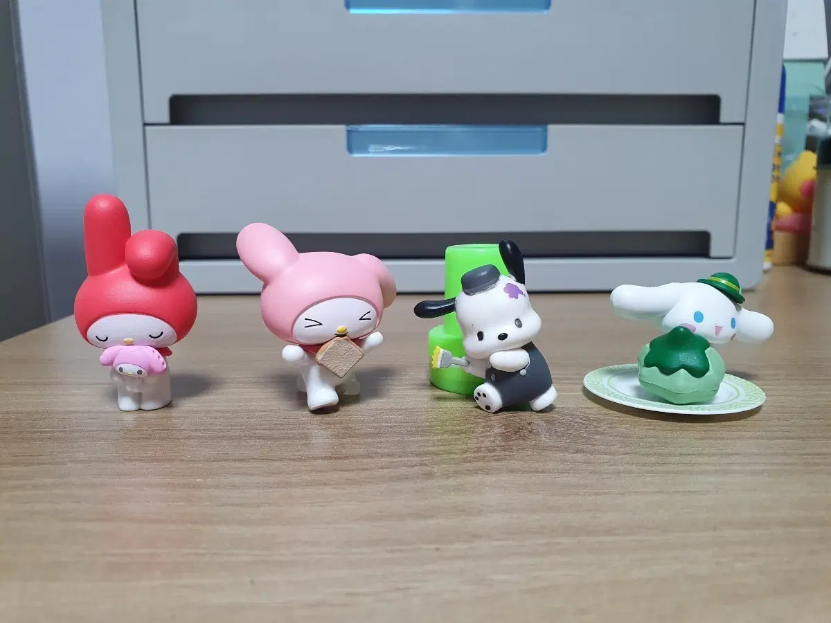 산리오 가챠 일괄