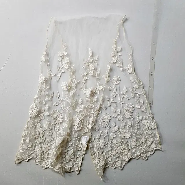 레이스 머플러