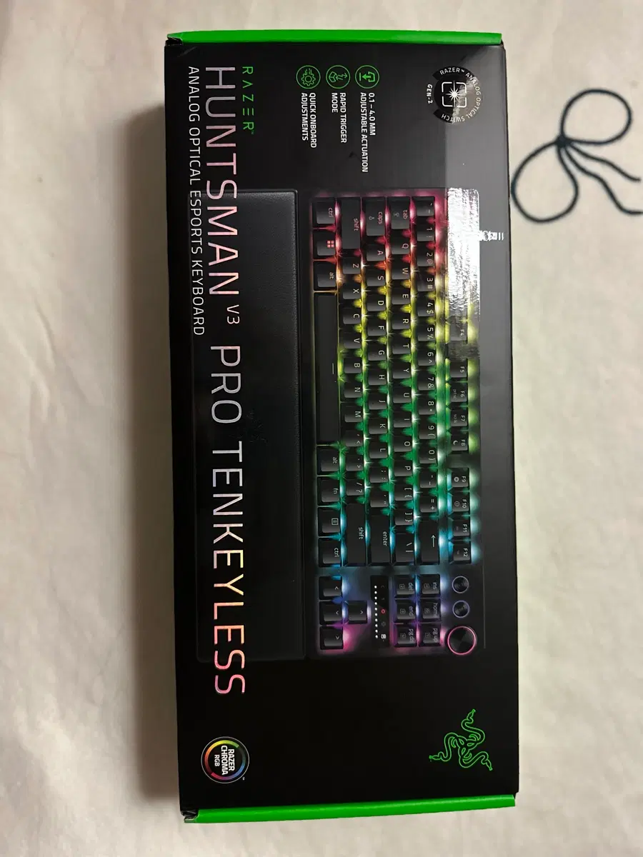 레이저 헌츠맨 V3 Pro TKL이랑 바이퍼 V4 Pro 새상품!!