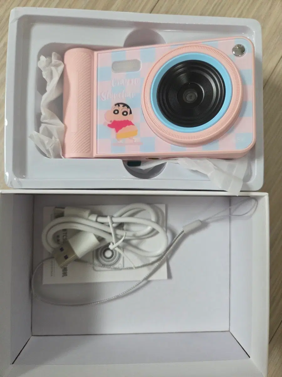 짱구는 못말려 디지털 카메라