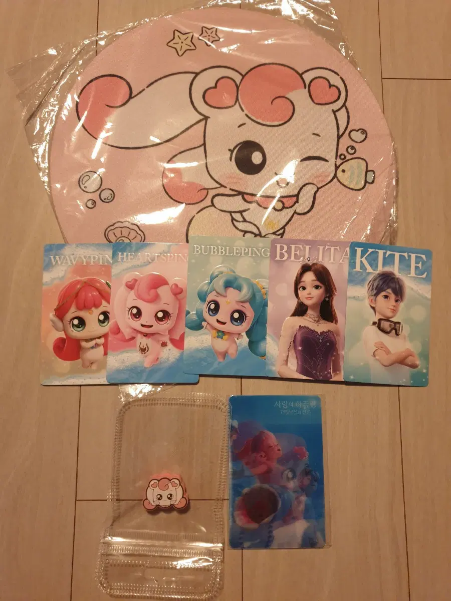 사랑의 하츄핑 마우스패드, 소라핑 렌티큘러 포토카드, 포토카드, 찰랑핑 아크릴키링, 케이블 보호캡