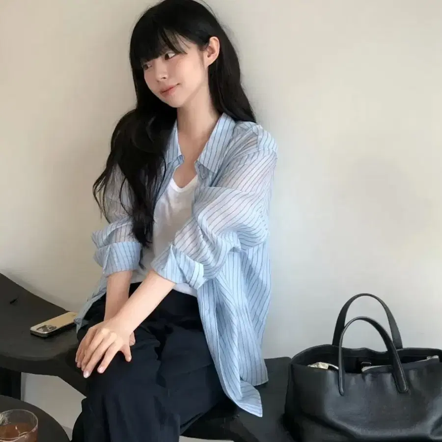 오브유이 에어리 스트라이프셔츠 블루 새상품