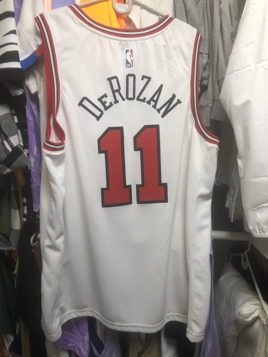 (새거급) 나이키 NBA 시카고 불스 어소시에이션 에디션 스윙맨 유니폼 저지 사이즈 2XL