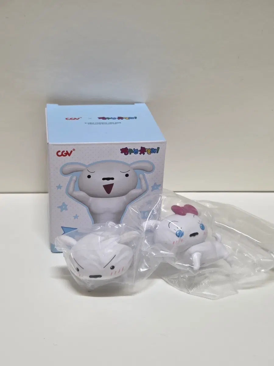 cgv 짱구 흰둥이 히든 피규어 미개봉