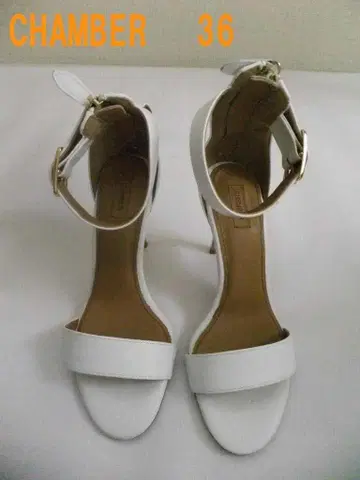 새상품급 체임버 가죽 뮬 36 (약 23cm)