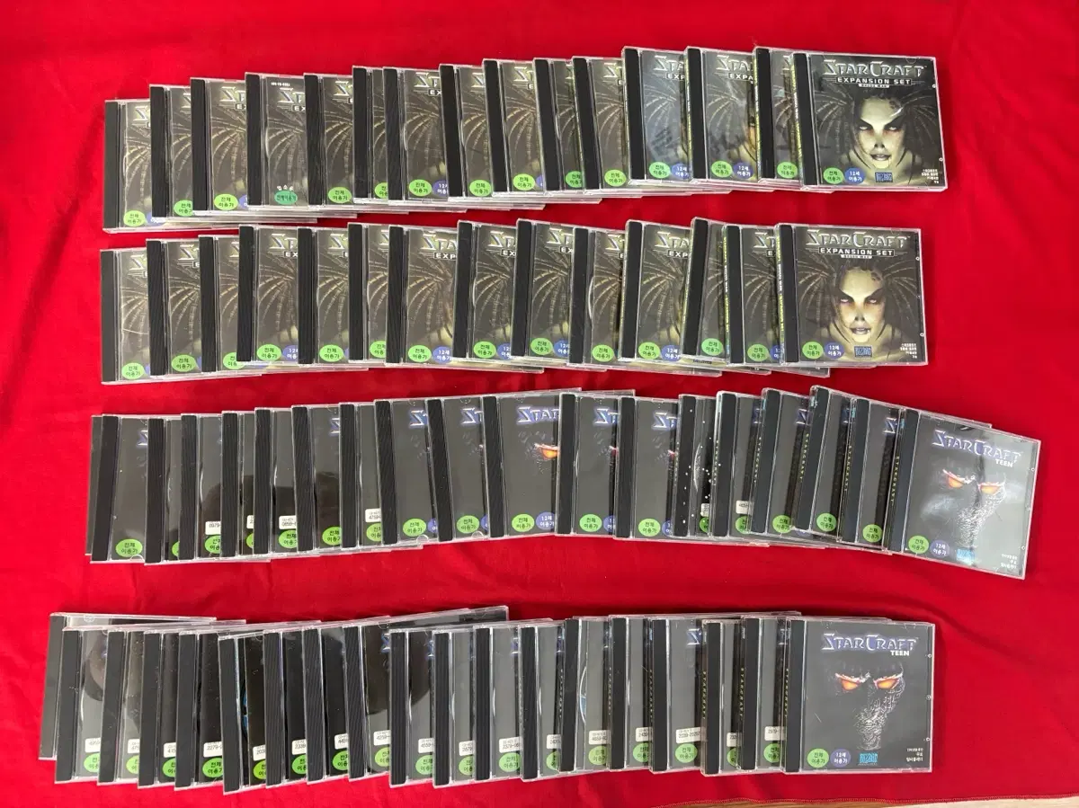 [일괄] PC방 폐업 물품 스타크래프트 1 오리지널/확장팩 CD 총 50여장 팝니다.