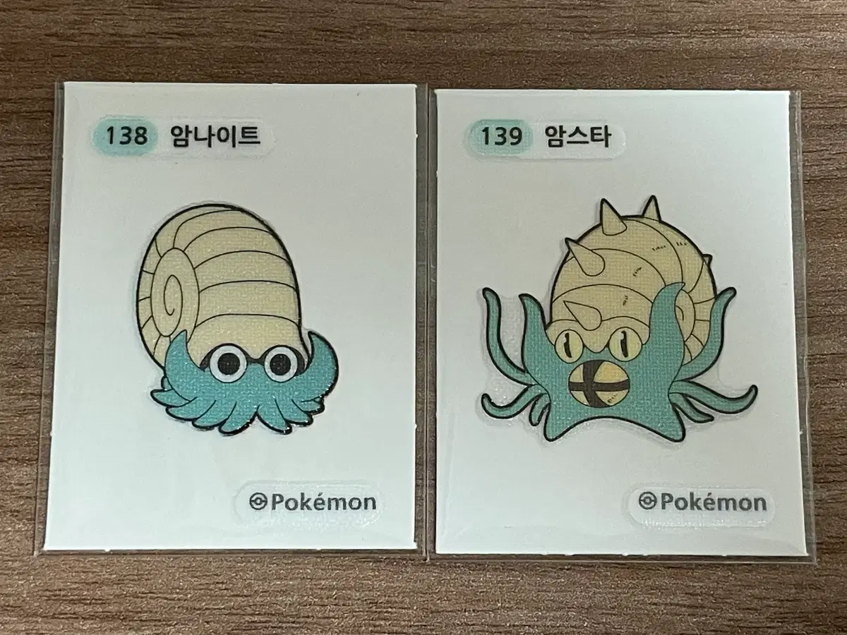 포켓몬 띠부씰 암나이트 암스타