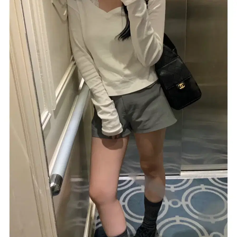 다이앤 cots gray shorts 반바지 그레이숏츠 코츠 그레이 쇼츠 팬츠