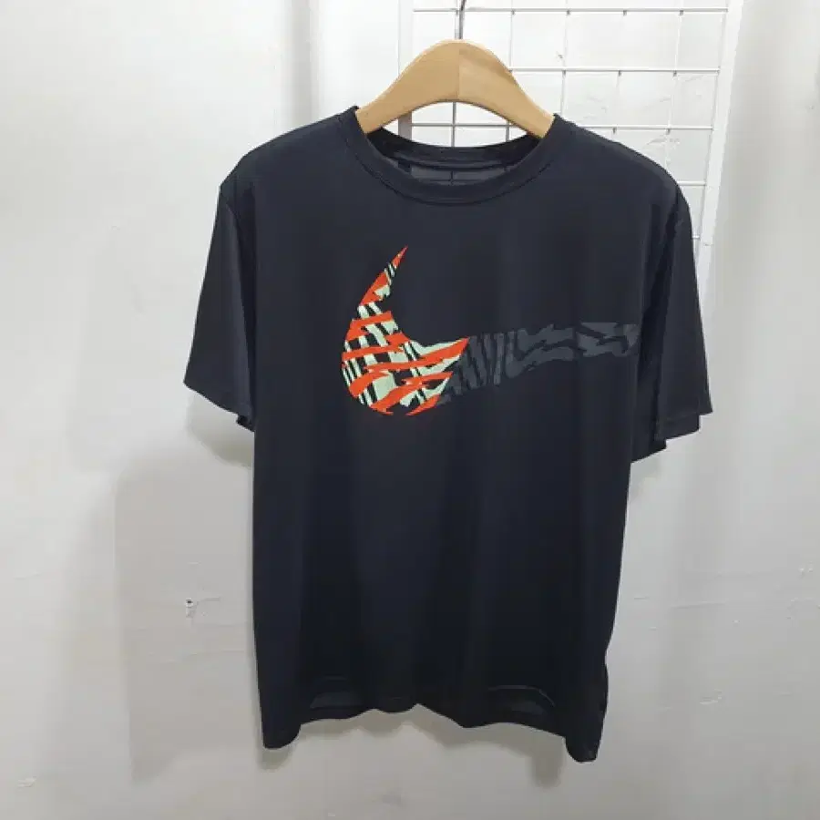 나이키 스우시 반팔 (L~XL)#1118