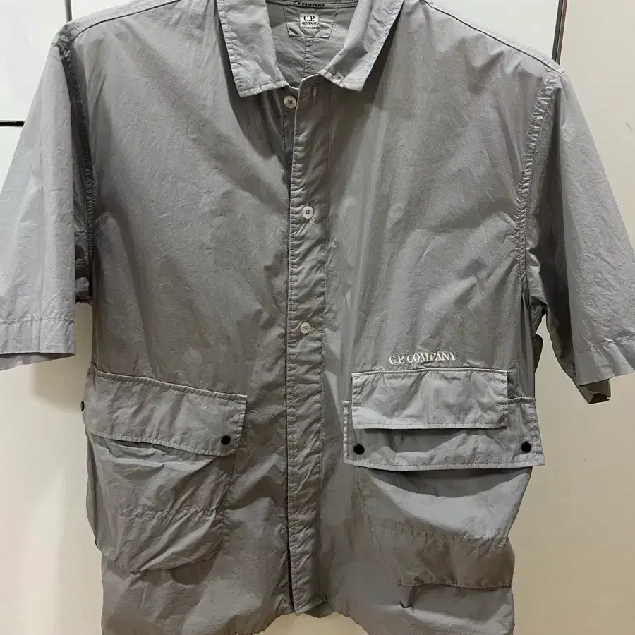25ss cp컴퍼니 반팔셔츠자켓 2xl