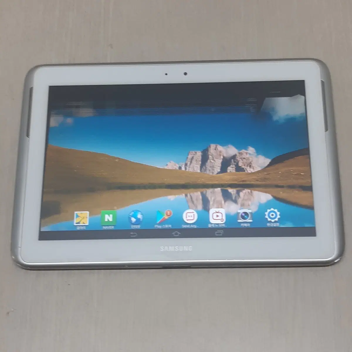 삼성 타블렛 SHW-M480K 액정파손