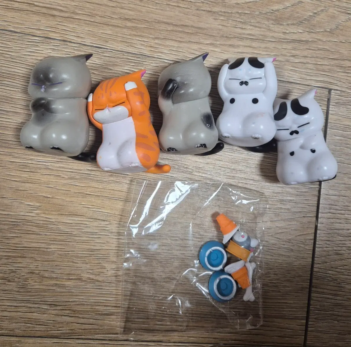 고양이 가챠 일괄