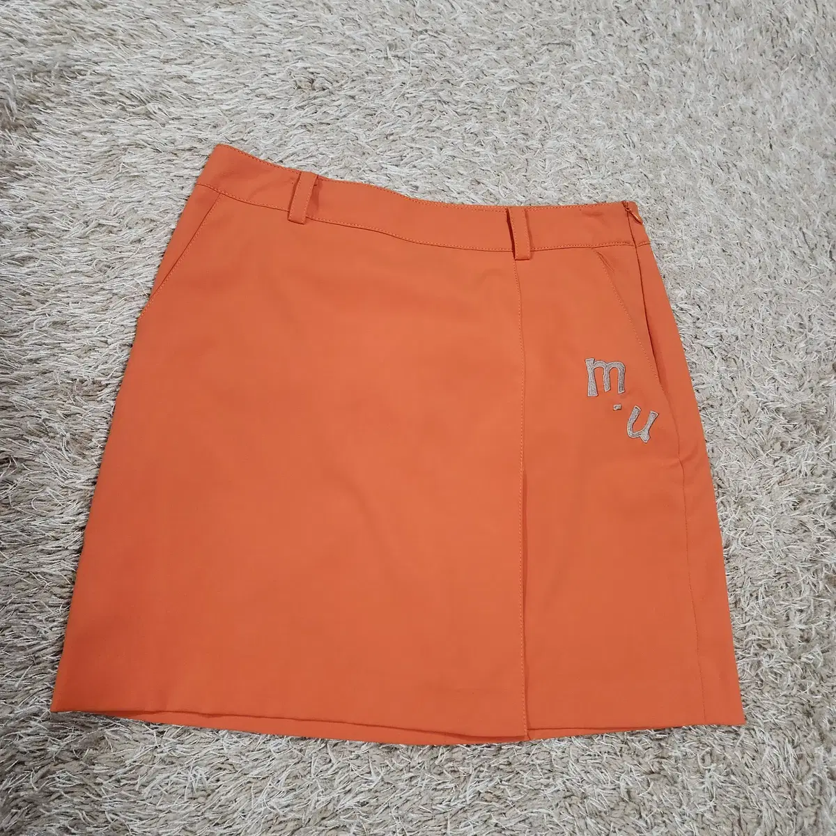 (빈티지박스)엠유 정품 치마 38