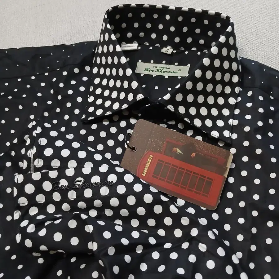택붙은 BEN SHERMAN 벤셔먼 도트 로고 셔츠 남방