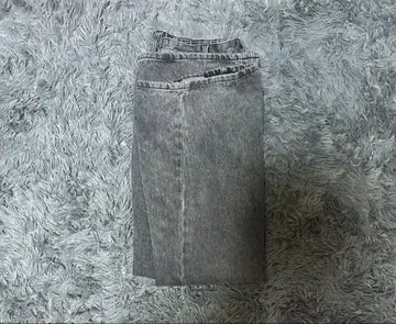 스트레이트 데님 그레이
