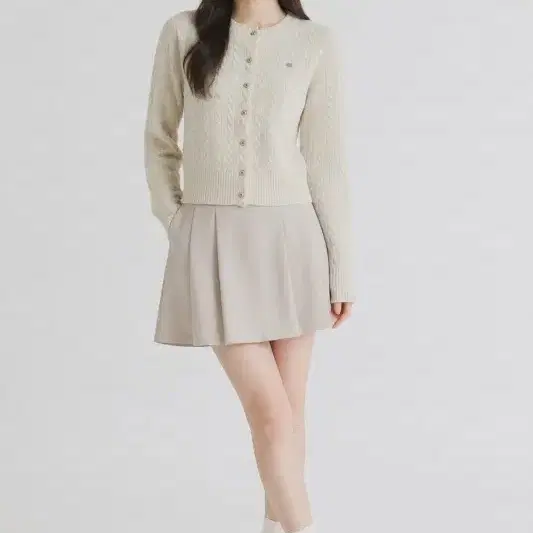 루에브르 크림 여자 85 가디건 O3239