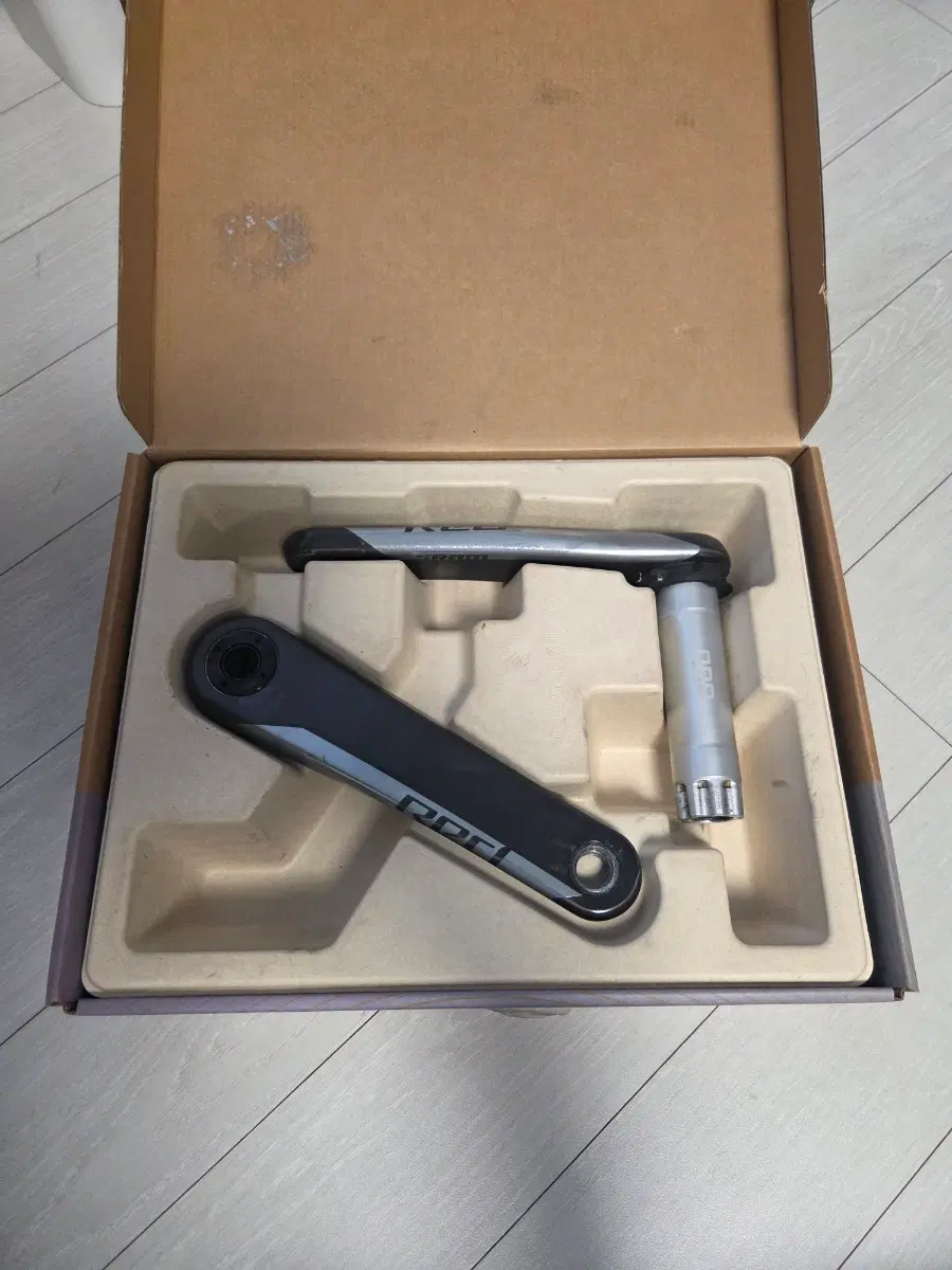 스램 레드SRAM Red D1 크랭크암 (170mm)