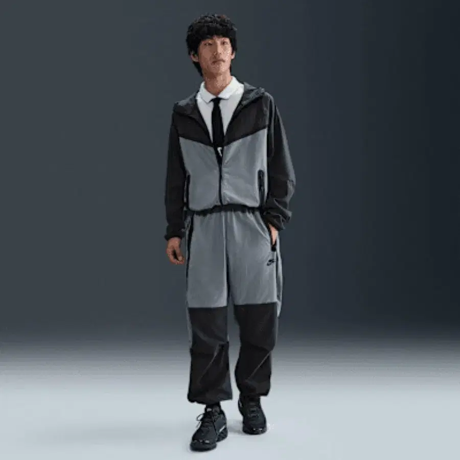나이키 테크팩 바람막이