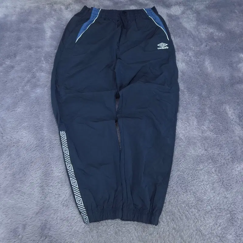 75(M) 23ss 엄브로 운동바지 | 0831A21