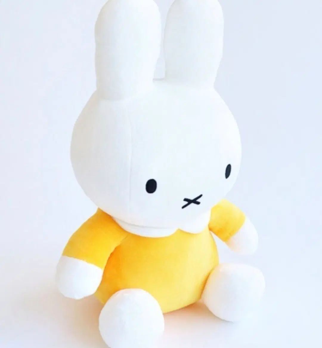 새제품)미피 인형 중형 25cm 옐로우