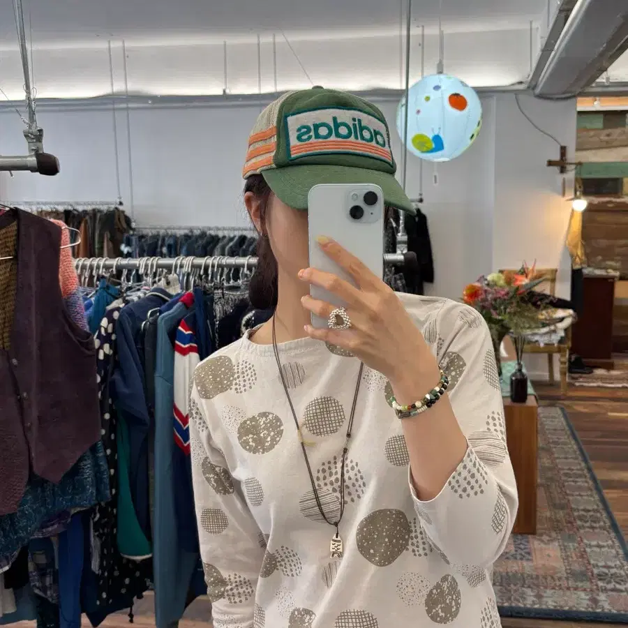 아디다스 올드스쿨 빈티지 로고 메쉬 볼캡