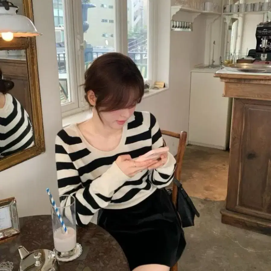 모도마켓 로브유 니트 스트라이프