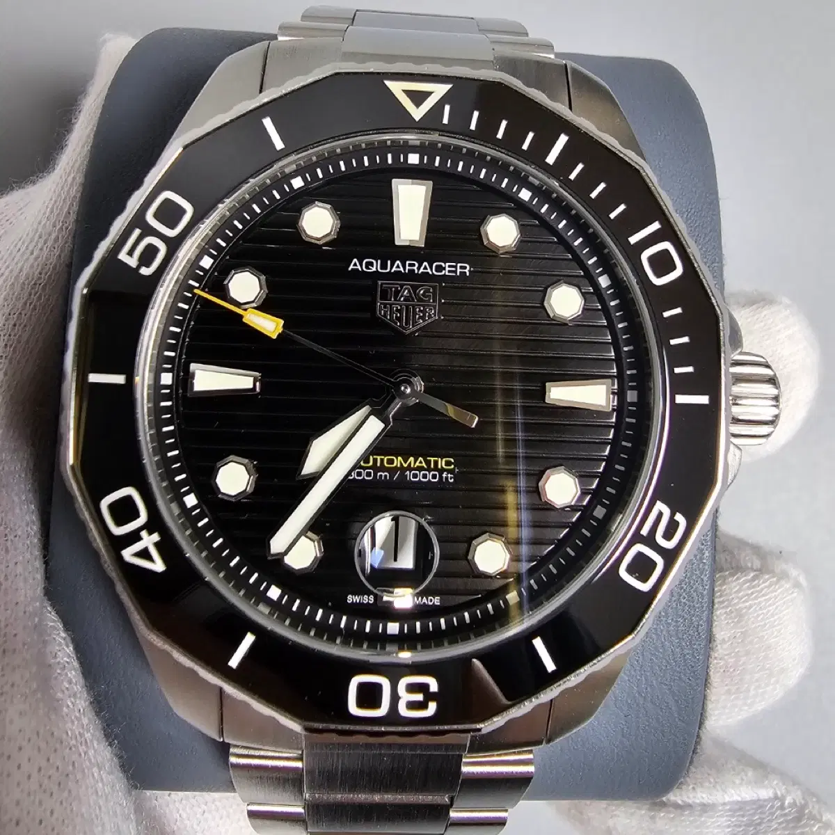 태그호이어 신형 아쿠아레이서 오토 검판 43mm 메탈 시계 WBP201A