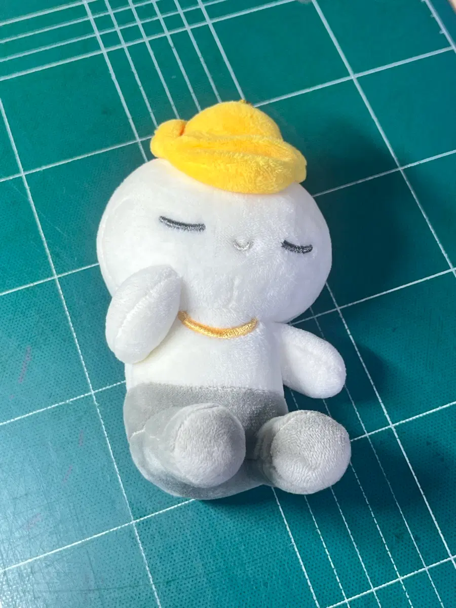 국립중앙박물관 굿즈(반가사유상 인형)