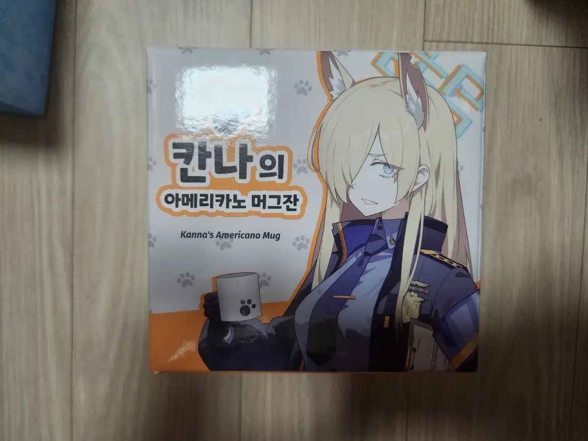 블루아카이브 카페 메모리얼 칸나 머그잔 미개봉