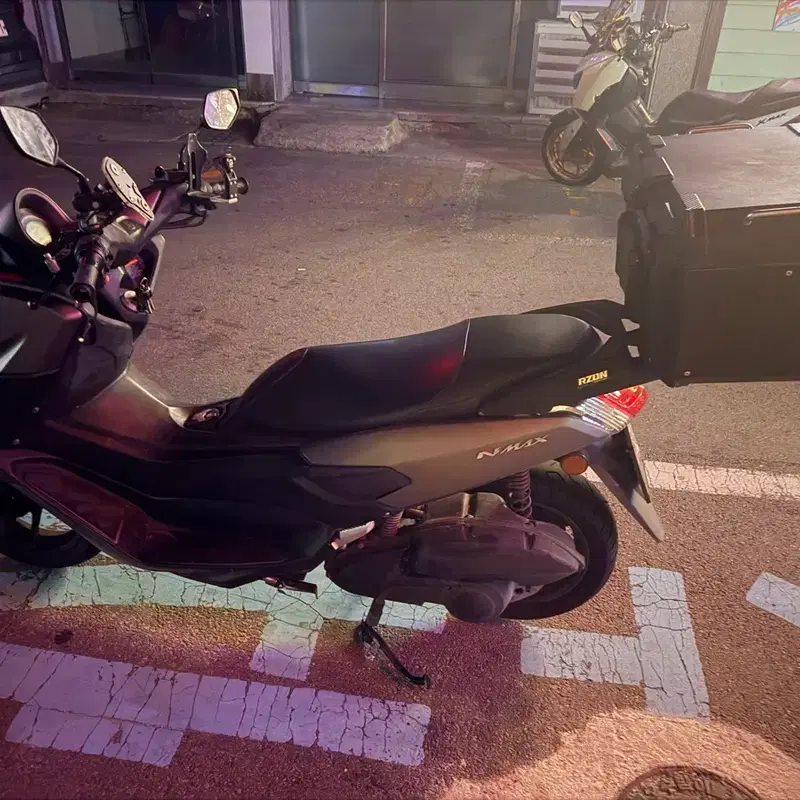 nmax125