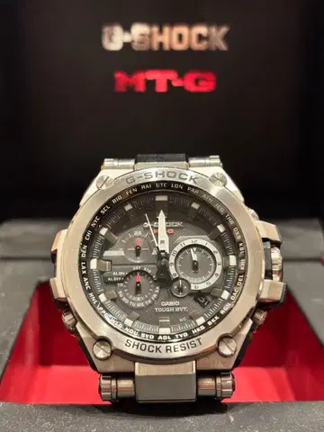 G-SHOCK MTG-S1000D 실버/블랙 5369