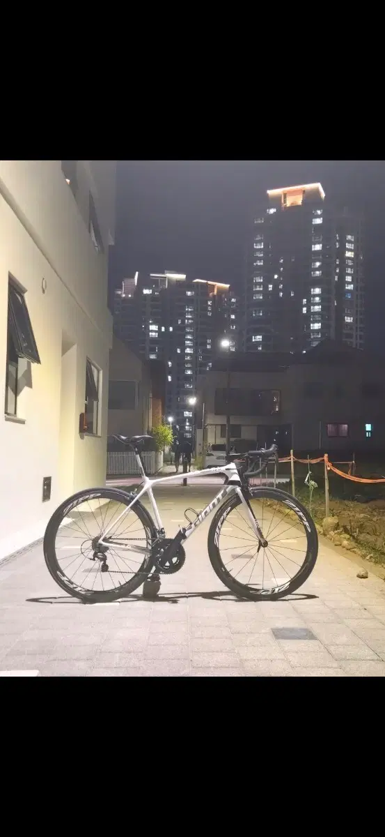 짚 303 v3 판/대 합니다