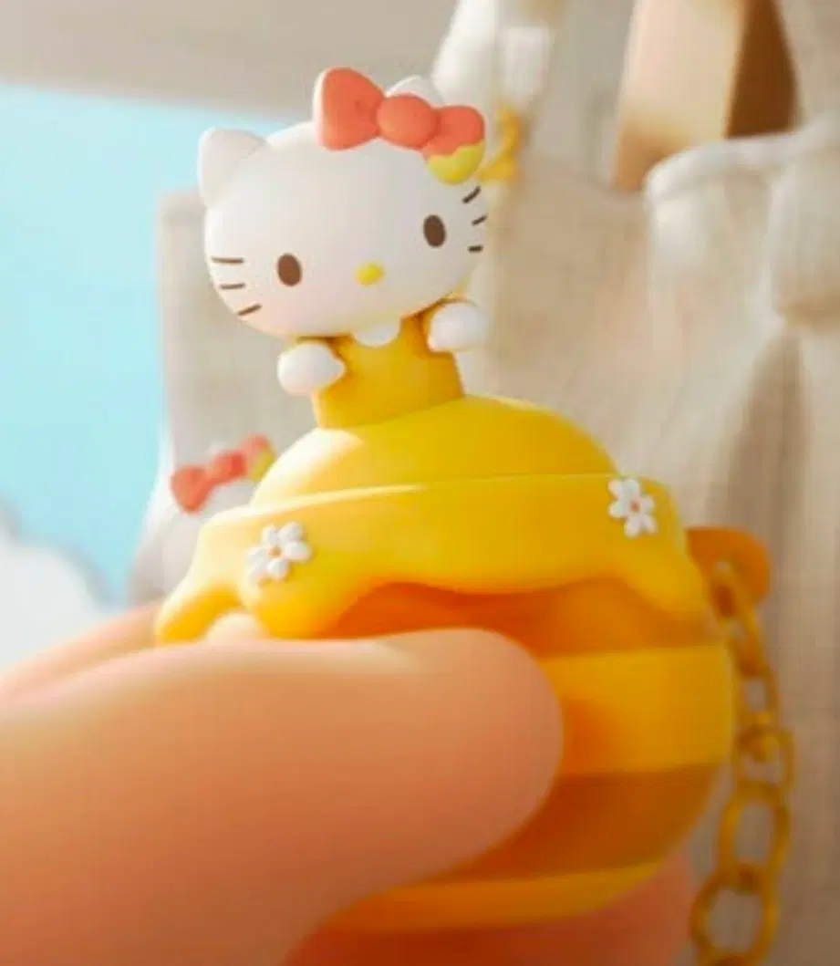 산리오 꿀단지 까꿍 키링 키티