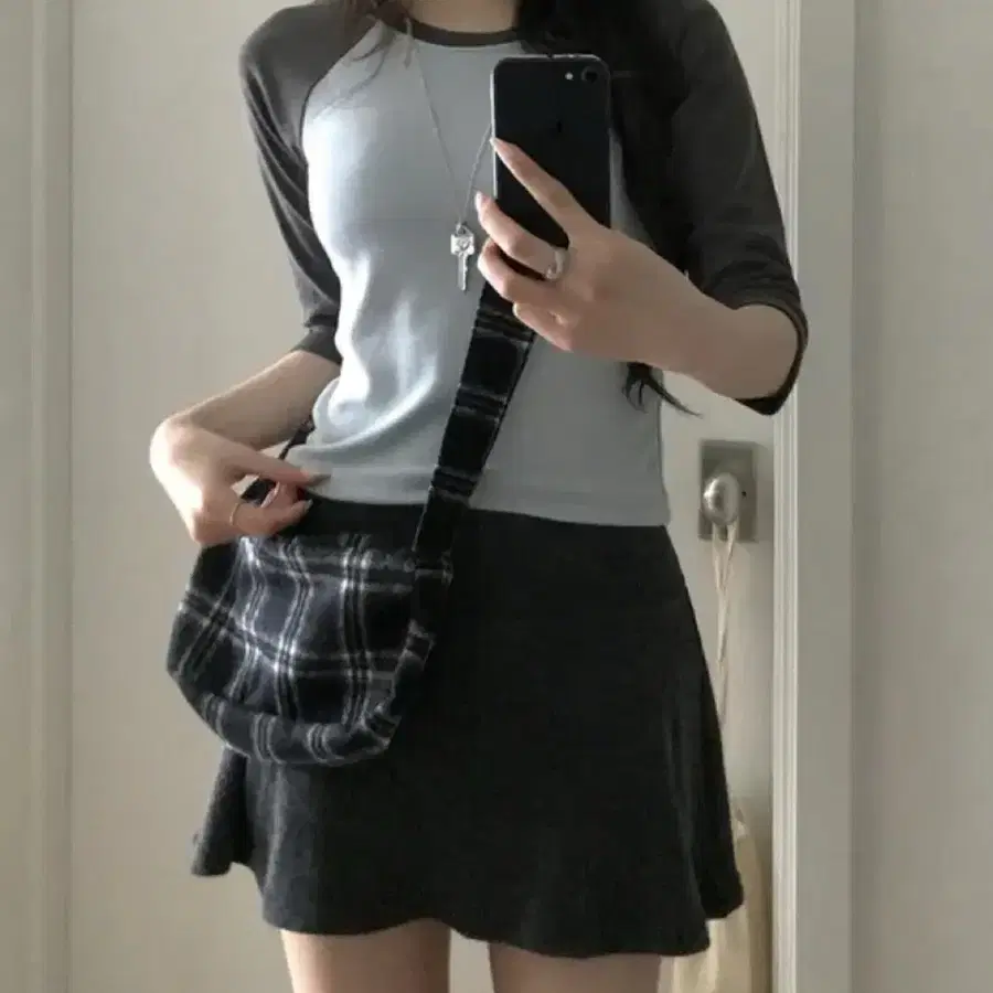 엔슈 나그랑 티셔츠 그레이