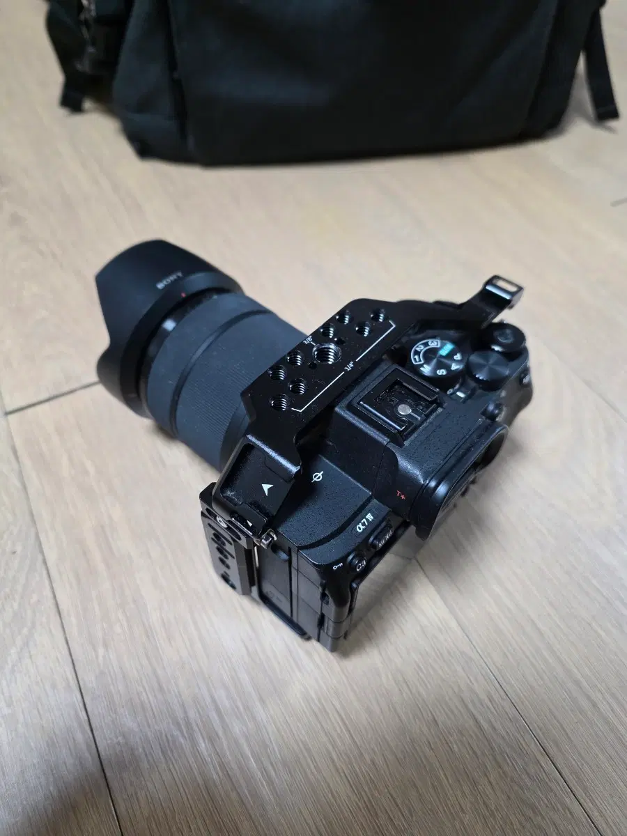 소니 A7M4 풀세트 판매합니다 / 시그마 24-70 F2.8 / 고독스 V1S / 로데 마이크