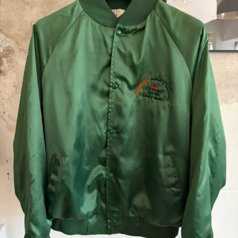 90s Satin jacket
